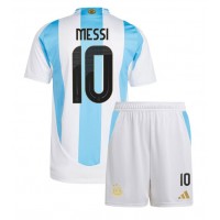 Maglie da calcio Argentina Lionel Messi #10 Prima Maglia Bambino Copa America 2024 Manica Corta (+ Pantaloni corti)